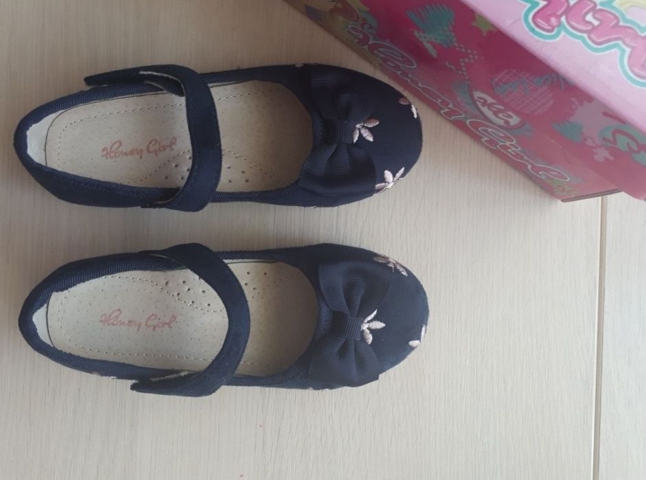 Туфли для девочки 25 размер