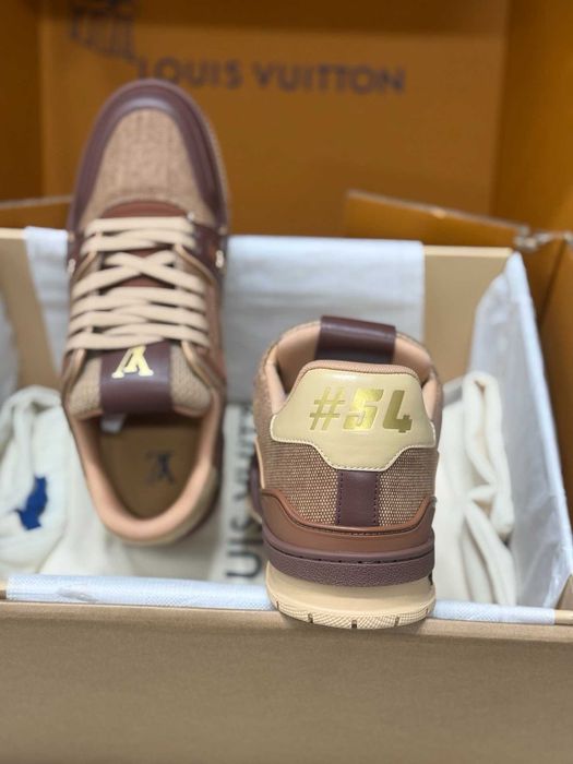 Adidasi Louis Vuitton Trainer Premium
