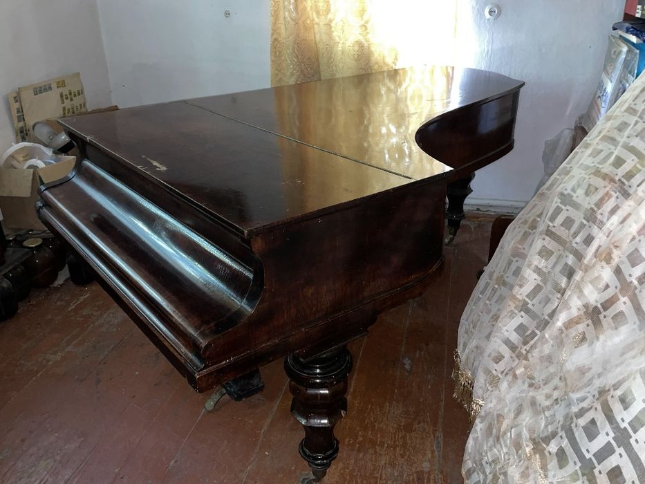 Антикварный рояль Blüthner 1858г