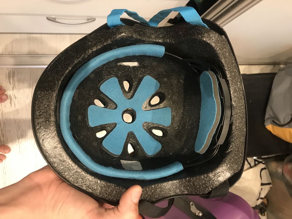 Шлем самокат/велосипед