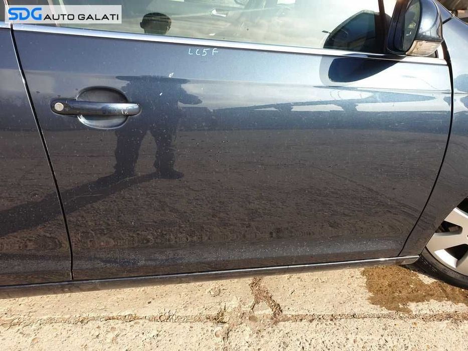 Usa Usi Portiera Portiere Dreapta Fata Dezechipata VW Golf 6 Break Combi 2008 - 2014 Culoare LC5F