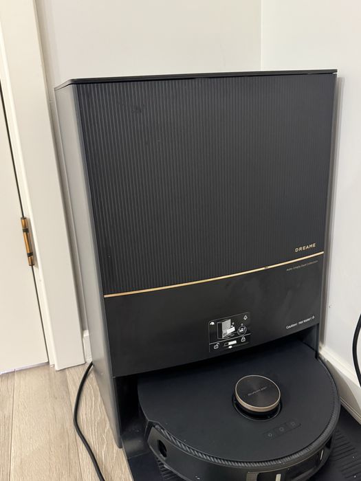 Робот-пылесос Dreame L30 Ultra с базой самоочистки