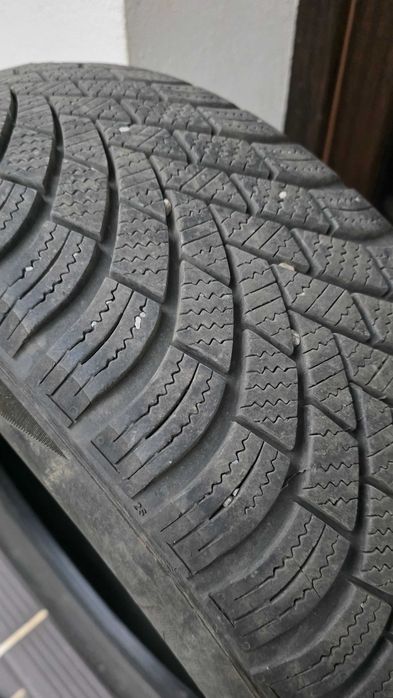 Anvelope iarnă Nexen Winguard Snow G3  205 60 R16 Dacia Sandero Logan Jogger Renault