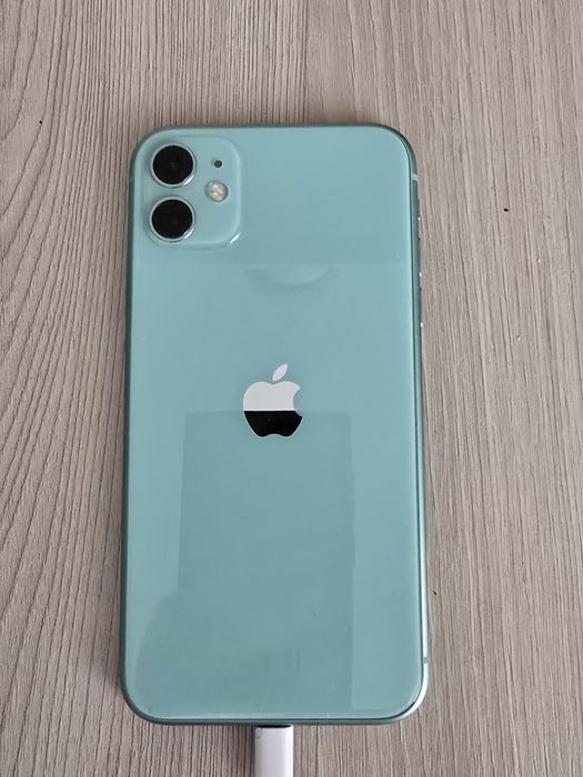 Продам iphone 11 128gb