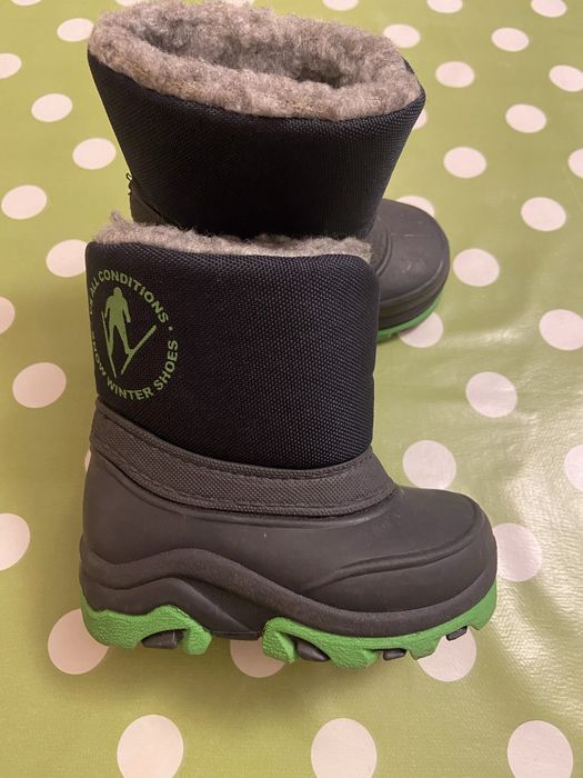 Ботушки 18-19 номер за 6€