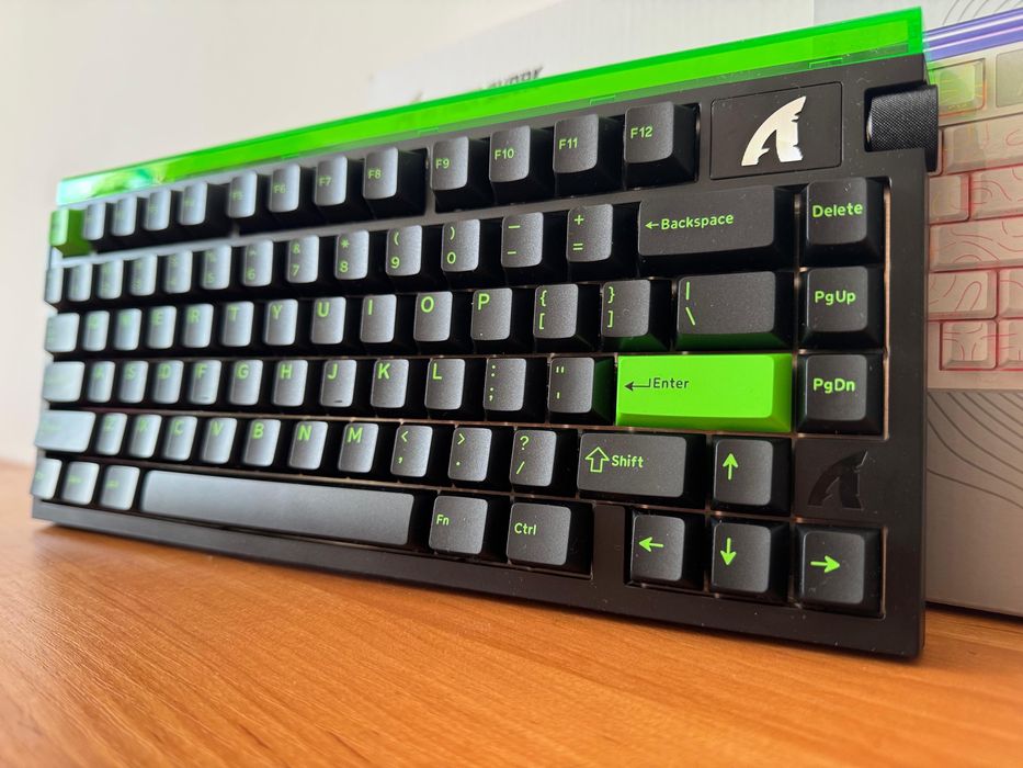 Игровая клавиатура Attack Shark R85HE