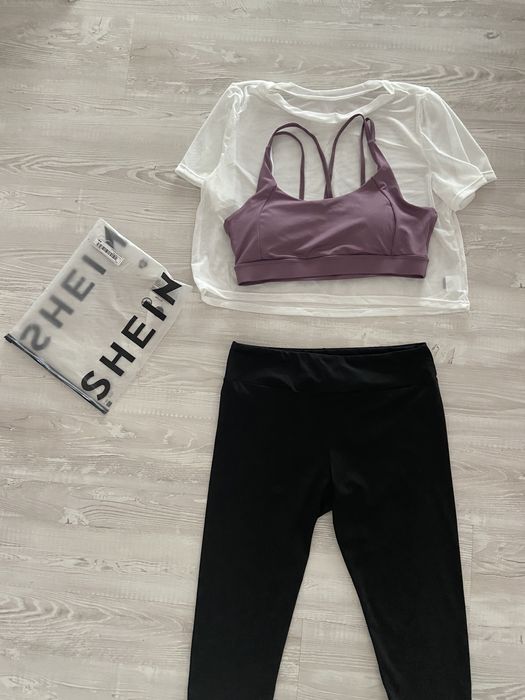 Дамски спортен комплект / клин, бюстие и тениска