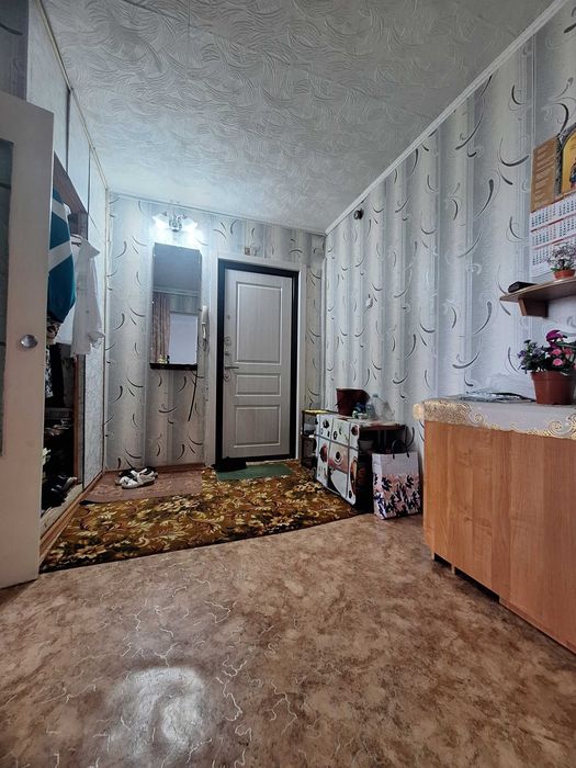 Продам 2 ком квартиру