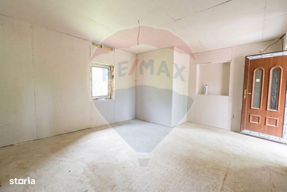 Casă de vânzare | Moldovenesti | Renovare necesară