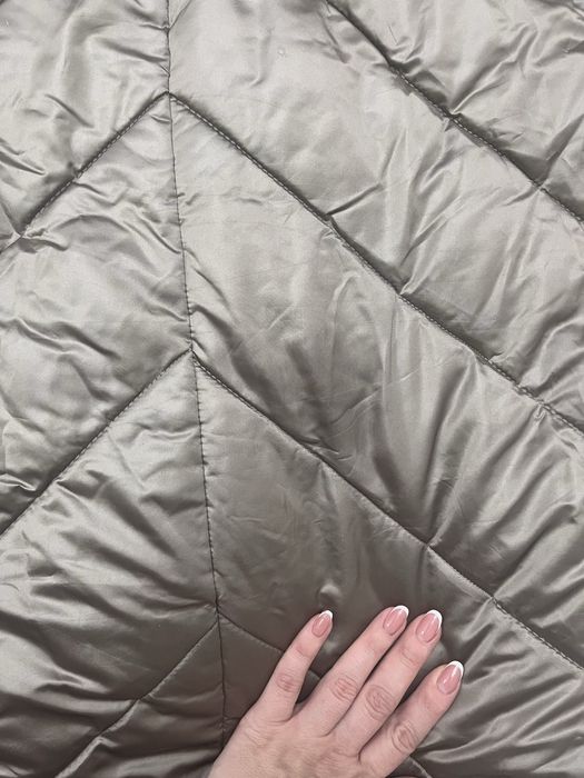 Продам зимнюю куртку