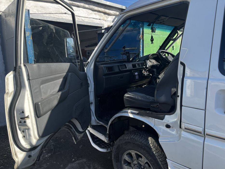 Митсубиси Делика