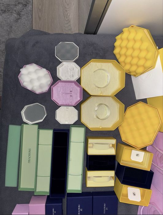 Кутии и пликчета за бижута SWAROVSKI