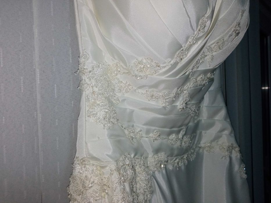 Rochie de mireasa masura 38