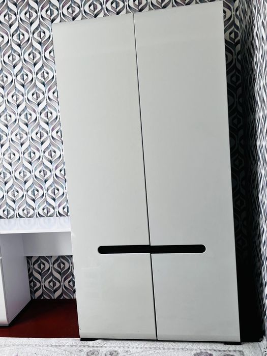 Продам комплект спальный гарнитур