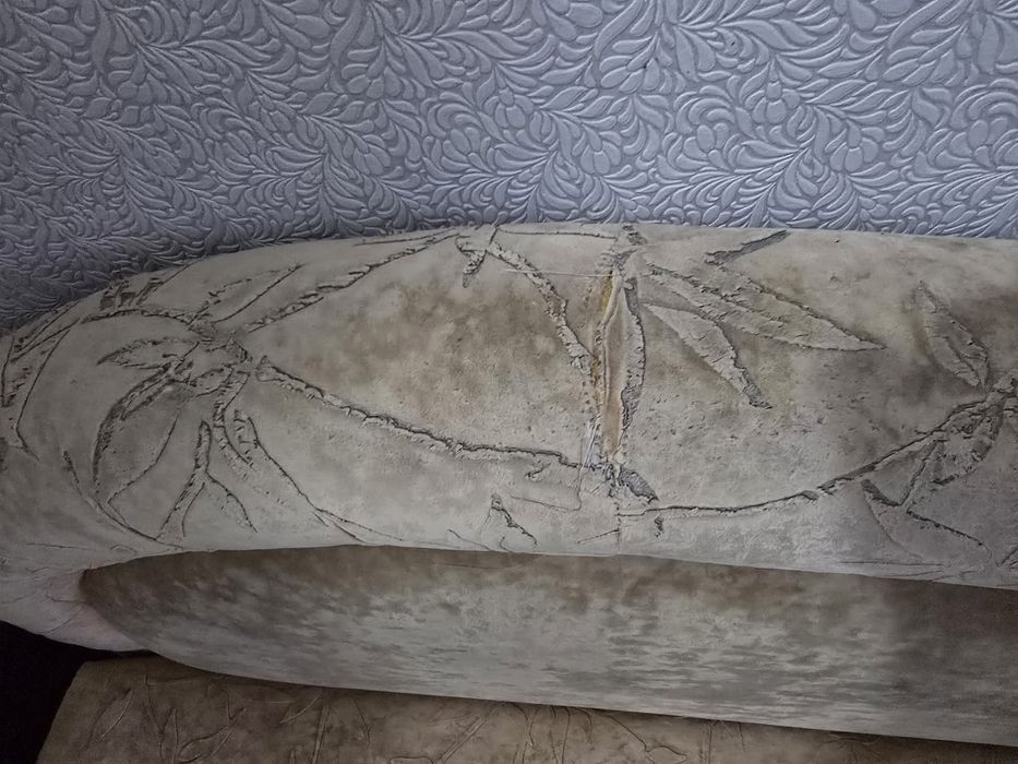 Продам софу б/у состоянии.