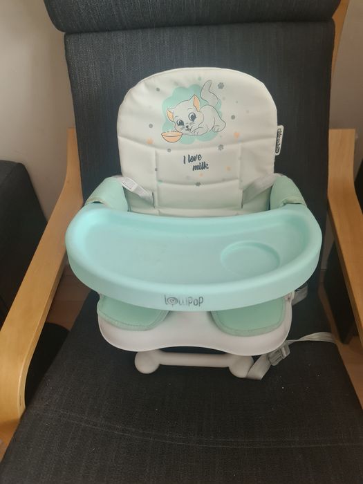 Повдигащо бебешко столче за хранене