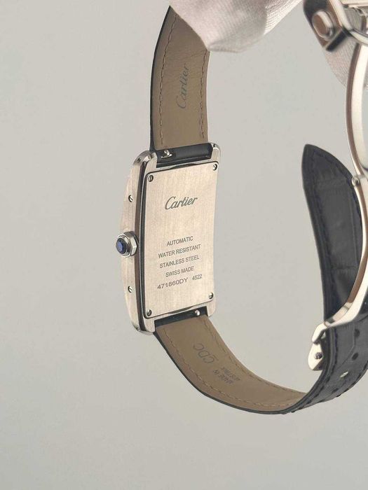 Часы Cartier Tank