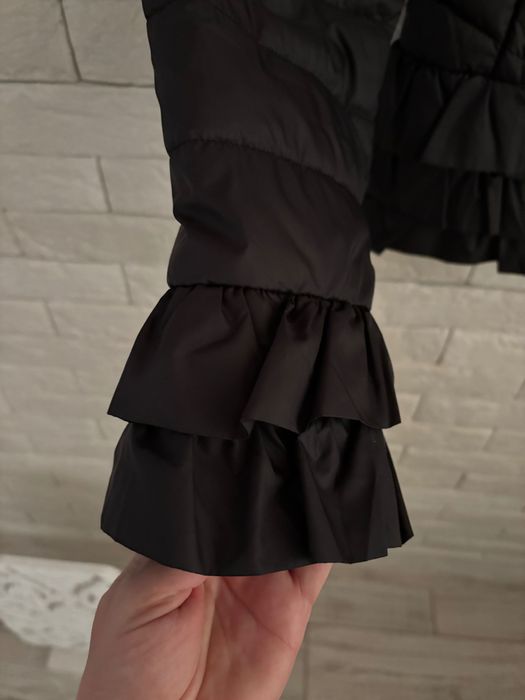 Модерно черно италианско яке