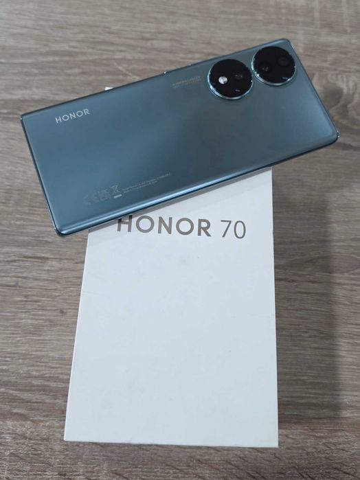Honor 70 5G 256GB 8GB RAM