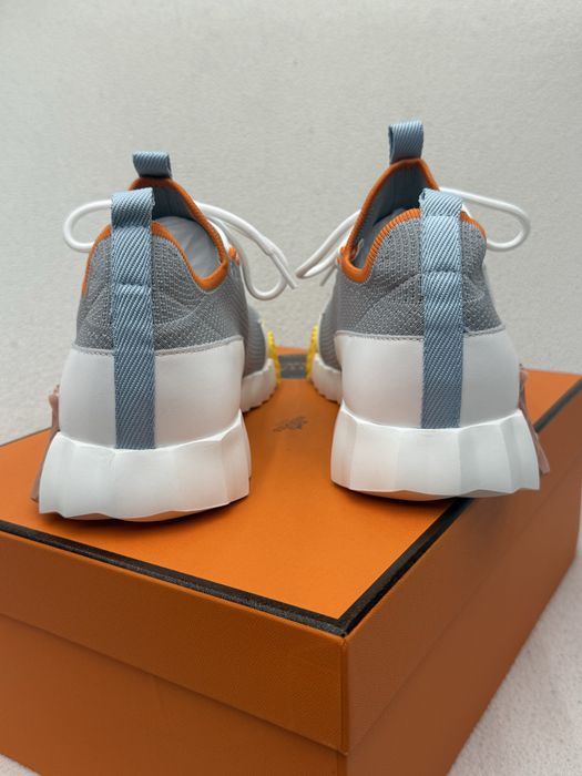 Hermes lift slip-on