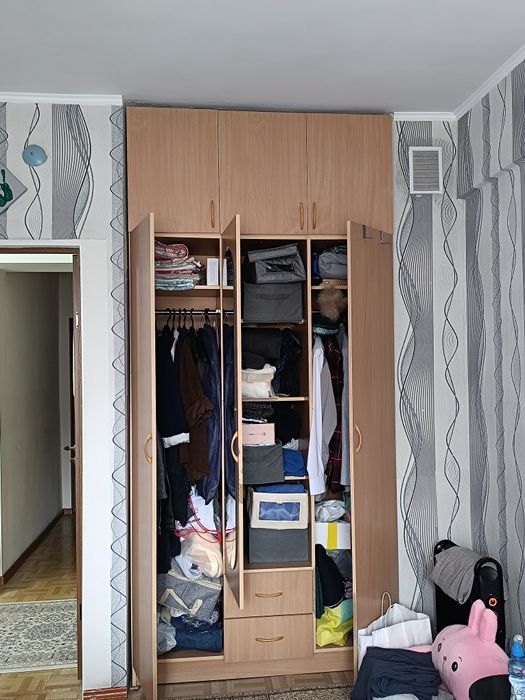 Продаем мебель, комплект на 2 комнаты