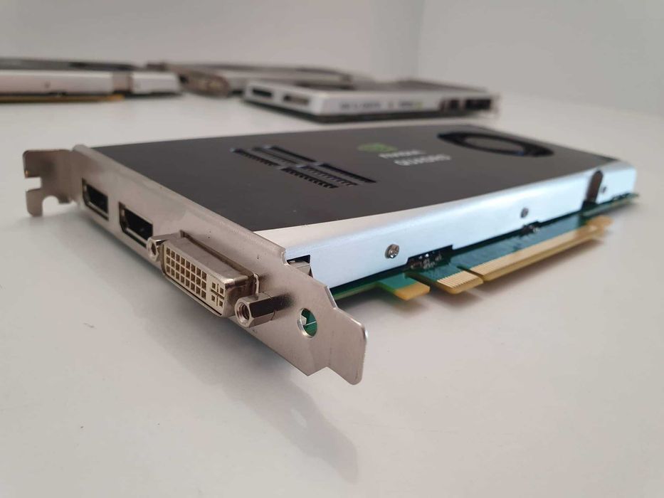 +Гаранция NVIDIA Quadro FX 1800 Видеокарта Куадро GPU видео карта