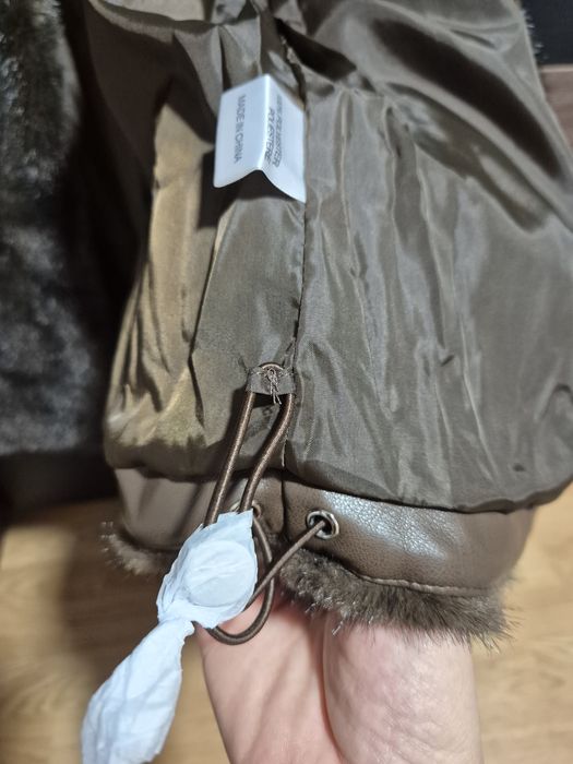 Haina de  blana artificiala