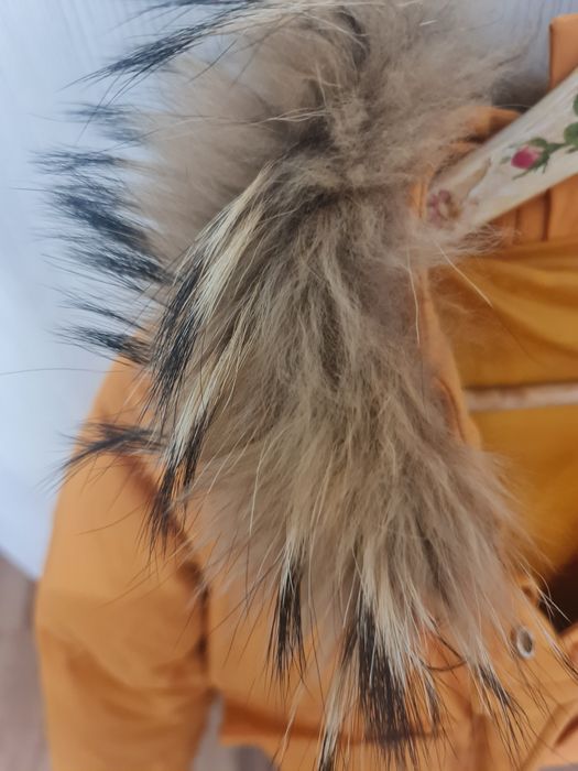 Куртка на девочку- подростка