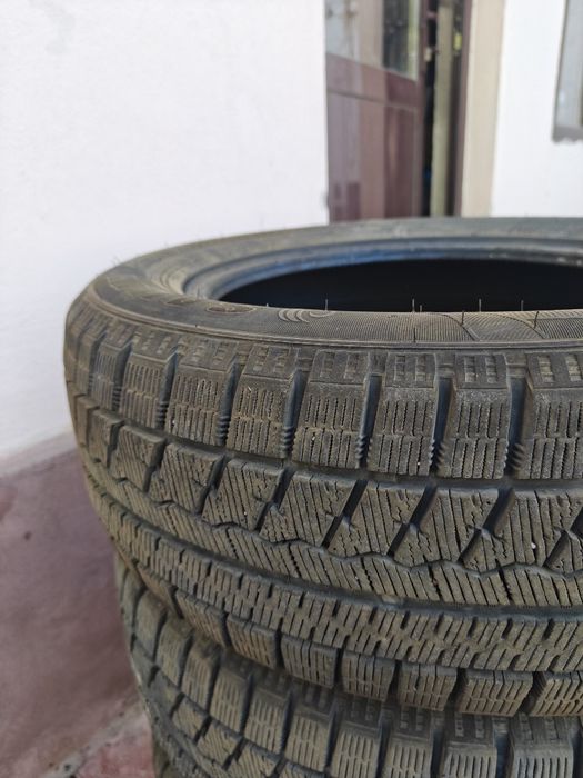 Зимние шины R15 195/60/15