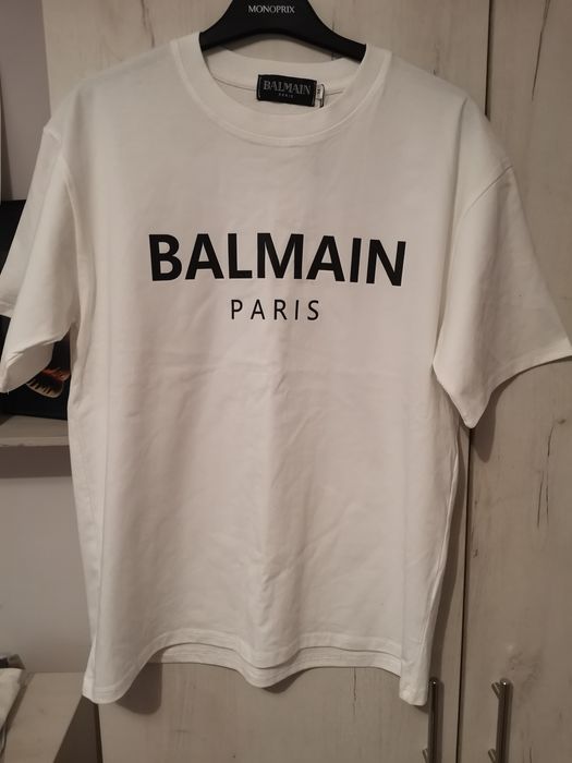 Vând tricou balmain