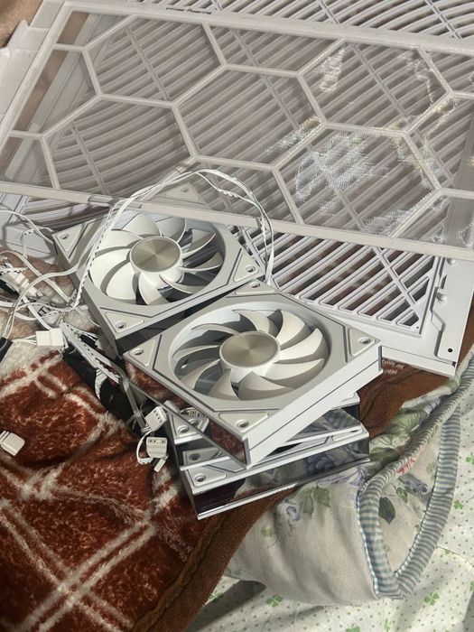 Кулера lian li вентиляторы