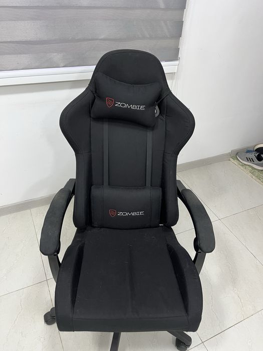 Игровое кресло ZOMBIE