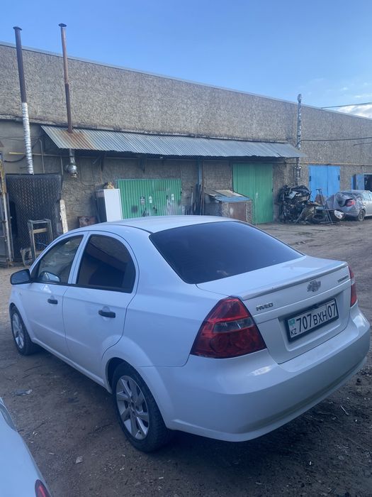 Продам шевролет авео