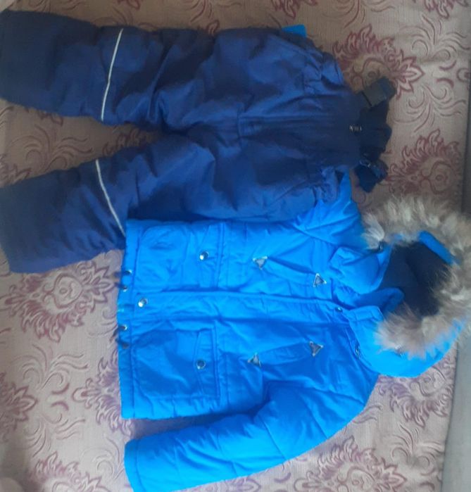Комбинезон зимний на мальчика 104см ,цена 5500