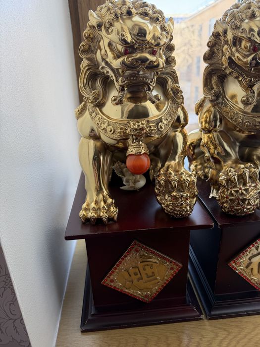 Львы стражи, сувенир б/у