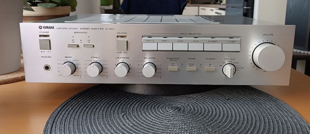 Yamaha A500 (nu AX500, nu AX550, nu AX700)
