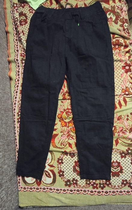 Продам джинсы 54 размера