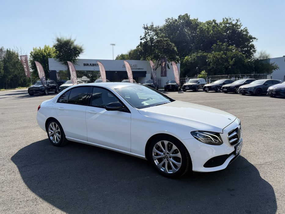 MERCEDES-BENZ E-Class 2019 — imagine 2