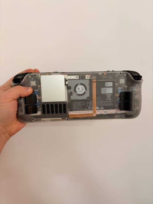 Steam Deck LCD на 512