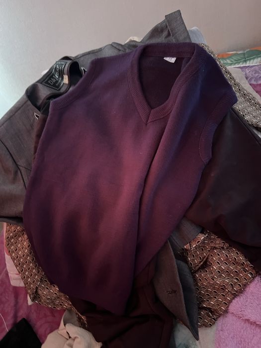 Пакет одежды для женшин и девочек разного возраста