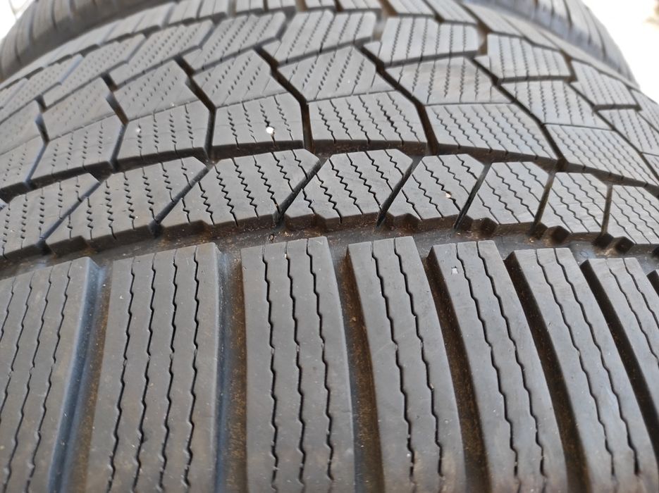 Зимни гуми Continental 275/40/21 и 305/35/21 Winter contact TS 860 S