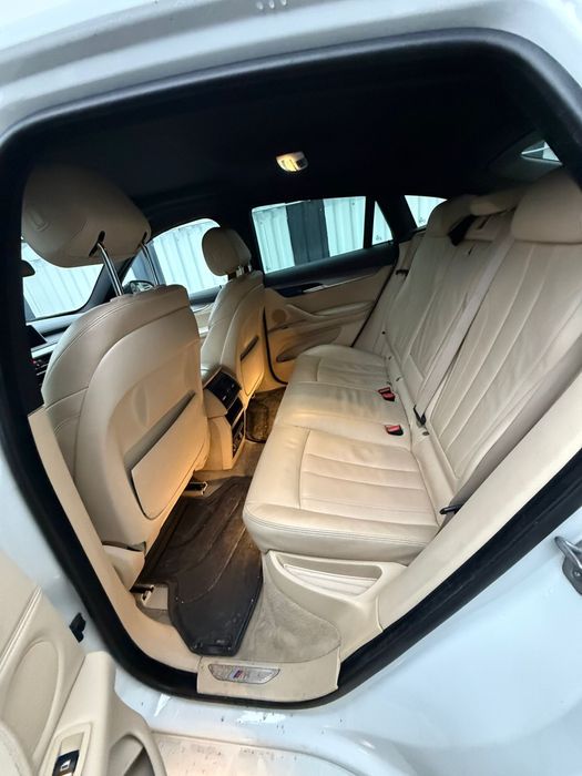 BMW X6 313 cp paket M