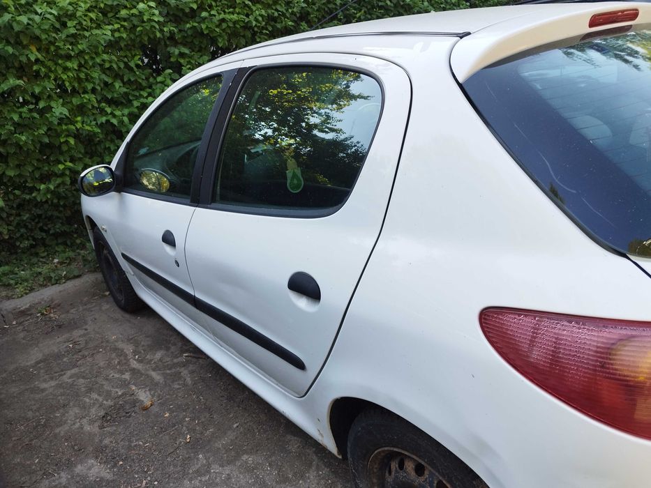 Vând Peugeot 206 din 2007