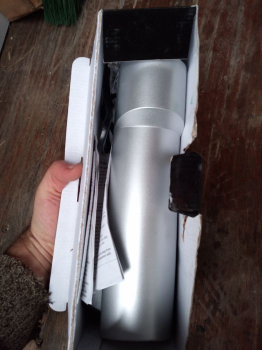 Продавам лампа за аквариум