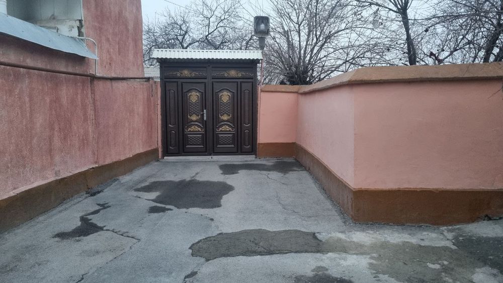 Продаю дом. Гор. больница