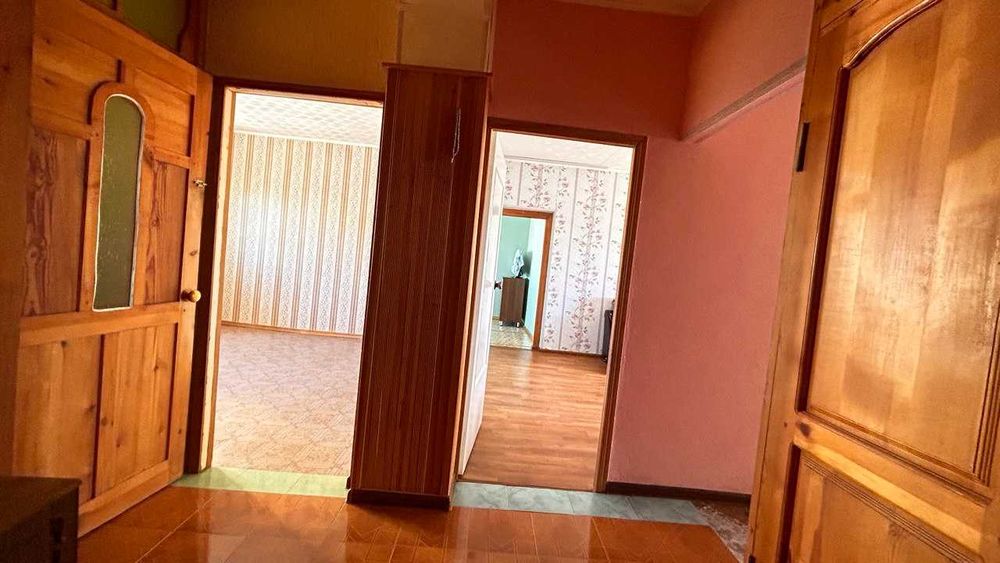 Просторная 3-комнатная квартира, кирпичный дом