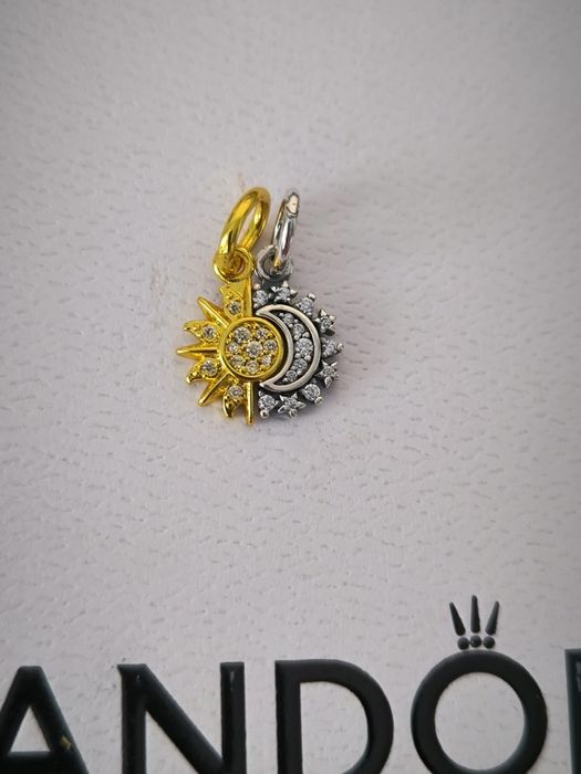 Charm Pandora luna și soare
