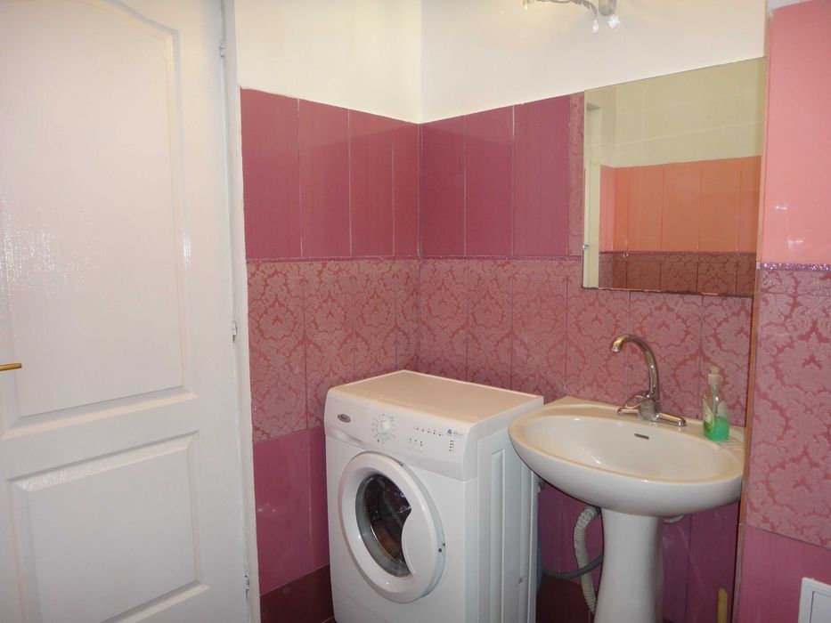 Proprietar, apartament modern, centrala proprie, zona Brancoveanu