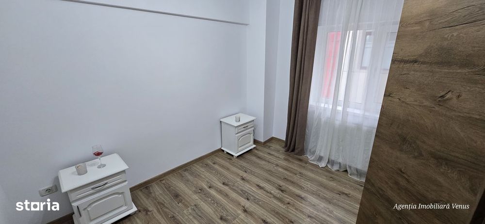 Apartament 3 camere Teatrul Eminescu