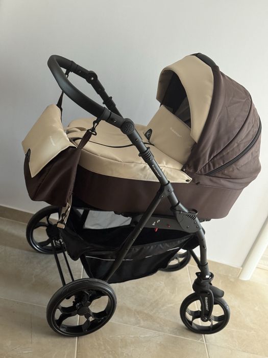 Vând cărucior 3 in 1 Krausman